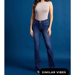 Aolly Apparel Jeans